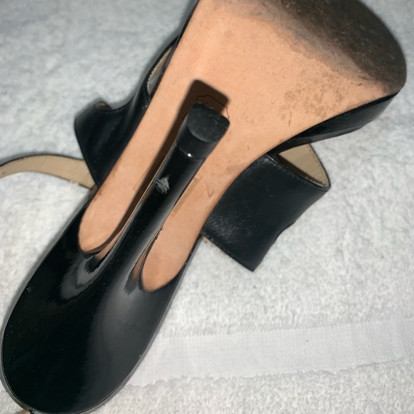 BCBG MaxAzria Black Pump - Picture 5 of 7